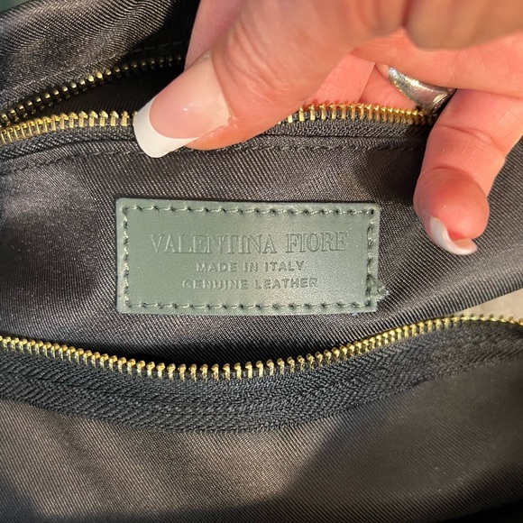 💚💚NWOT-Valentina Fiore,Made in Italy, GORGEOUS Genuine leather Green tote💚💚 - Picture 7 of 12